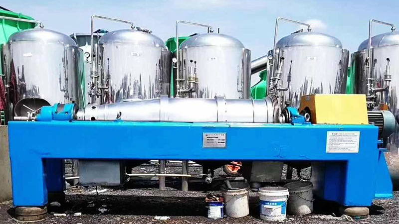 選購時(shí)應(yīng)該考慮離心機(jī)防護(hù)措施