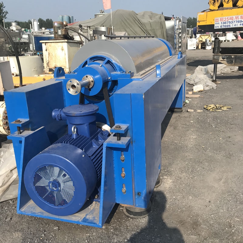 臥螺離心機(jī)